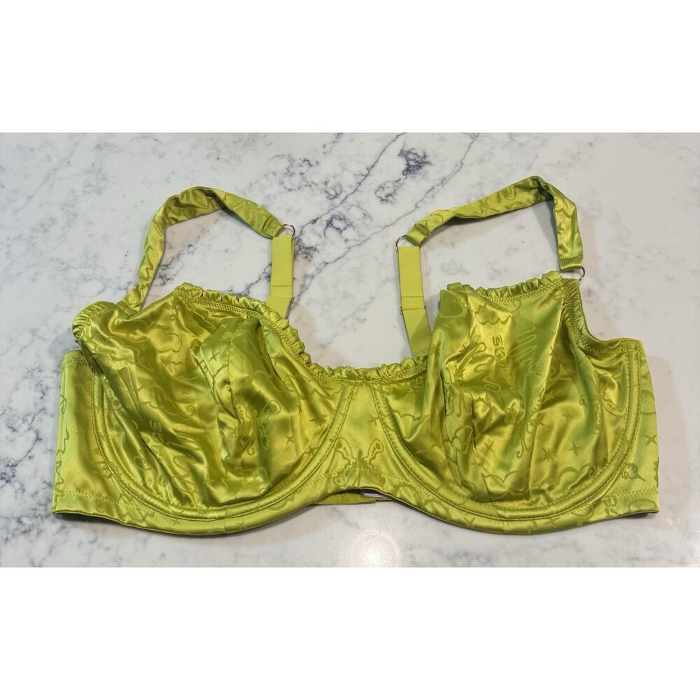 Satin Underwire Bra in Lime Green
